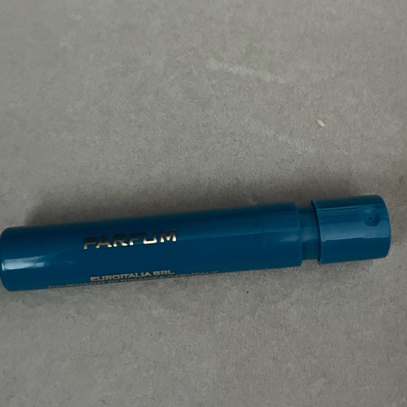 Versace Eros - 5 for $25 for items marked with ⭐️ - Picture 3 of 4